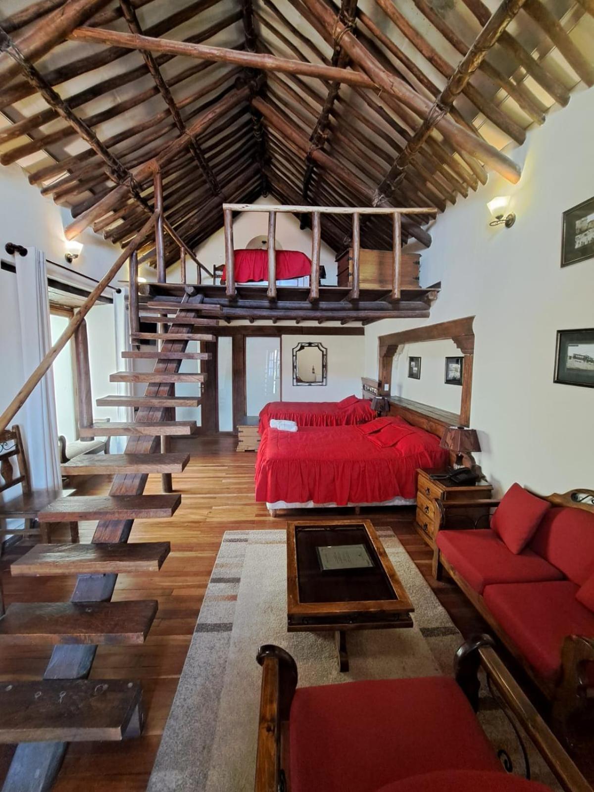 Hotel Santa Monica Potosí